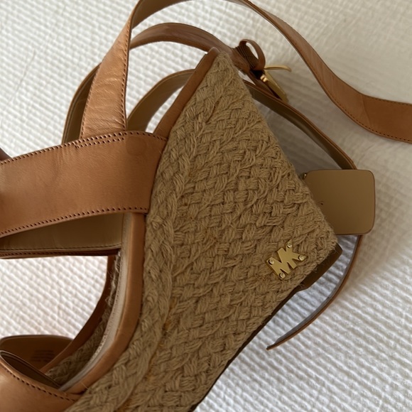 Michael Kors Heels - Picture 3 of 4